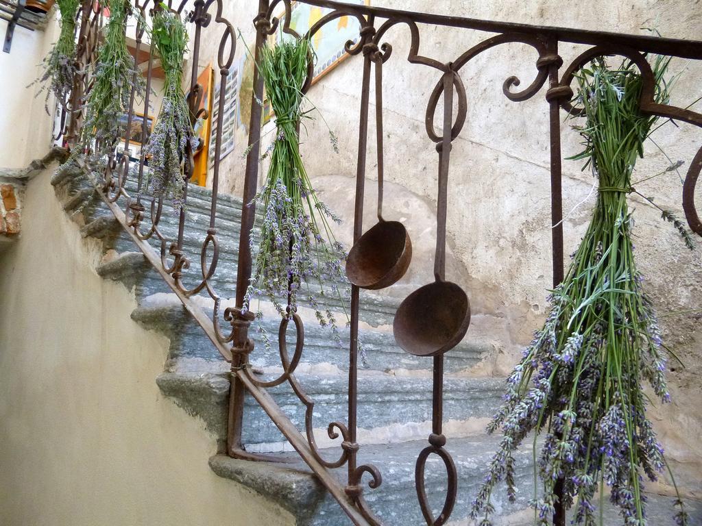 B&B Contrada Lunga Abbadia Lariana Exterior photo